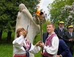 Järvamaa laulu- ja tantsupeo tule süütas Paide linnapea Kersti Sarapuu, foto: Anu Ansberg